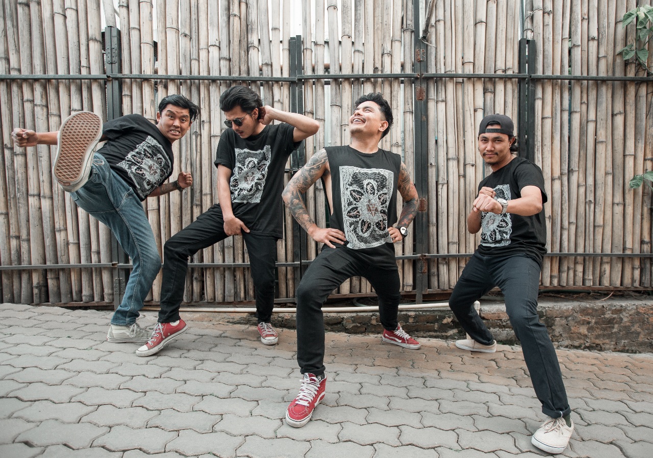 Pariwartan: Cover artists to creators